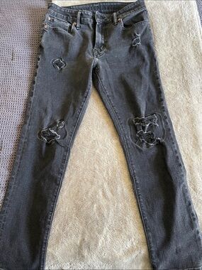 American Eagle Women’s Black Distressed Skinny Jeans